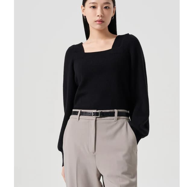 에잇세컨즈 스퀘어넥니트 L사이즈