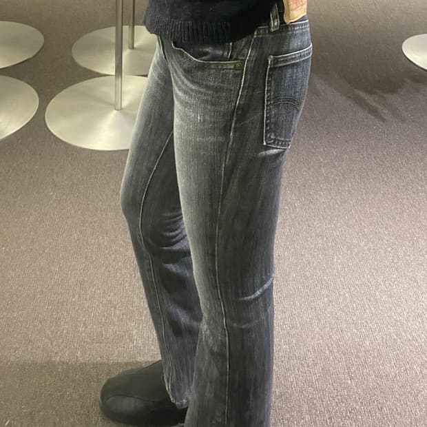 27) 리바이스 526 그레이 흑청 부츠컷 데님팬츠