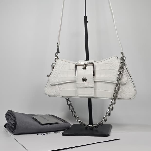 발렌시아가 린제이 체인숄더 크로스백 