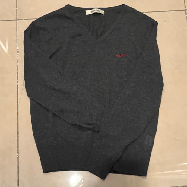 샤드라마 브이넥 니트