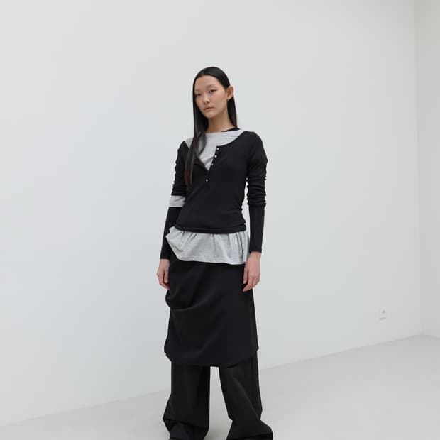 Repos MIDI DRAPE SKIRT (BLACK)
