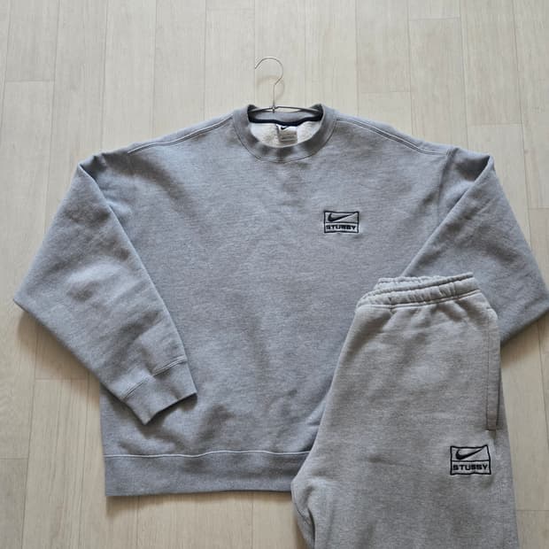 나이키x스투시 트레이닝 세트