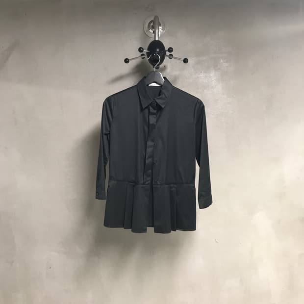 프라다 셔츠 38(W)