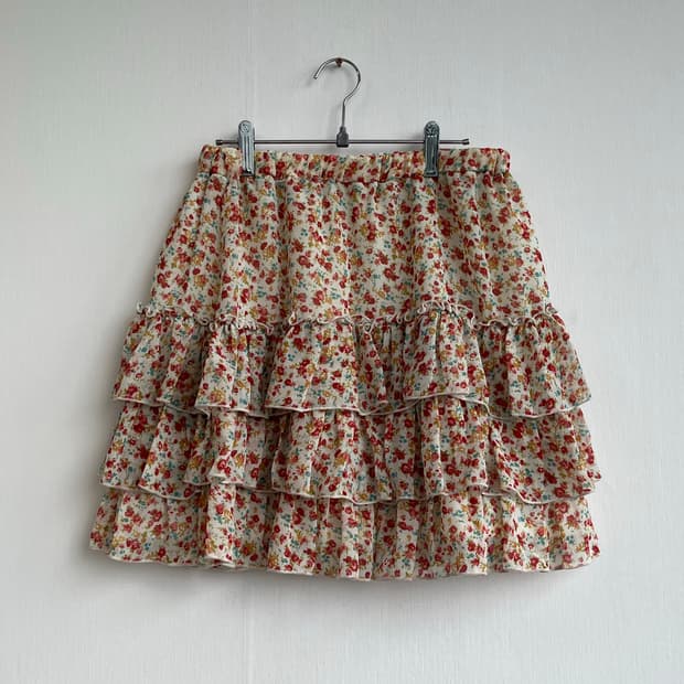 Vintage Ruffled Floral Mini Skirt