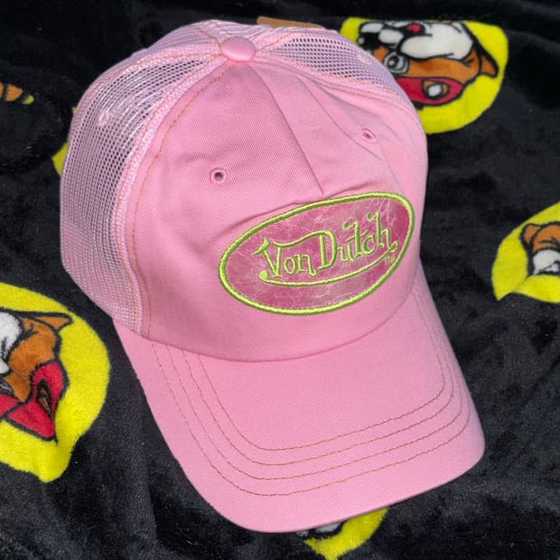 🚨연말세일🚨Von dutch pink mesh ha이