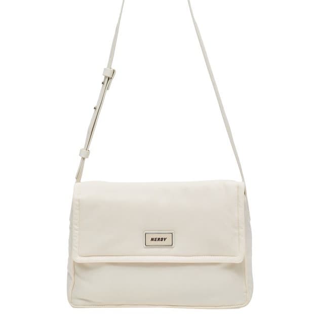 널디 플러피 크로스백