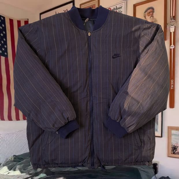 나이키 스트라이프 패딩 (Man M) AB1401