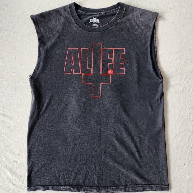 Life sleeveless T shirt