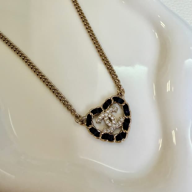 샤넬 가죽체인하트 체인목걸이 업사이클링