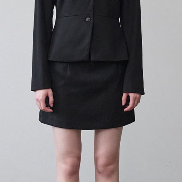 미케네 겨울 하객룩스커트