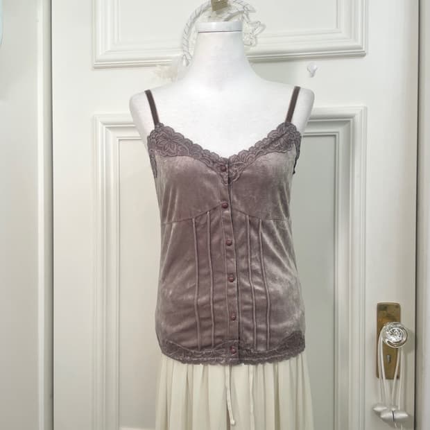 khaki gray lace velvet sleeveless top