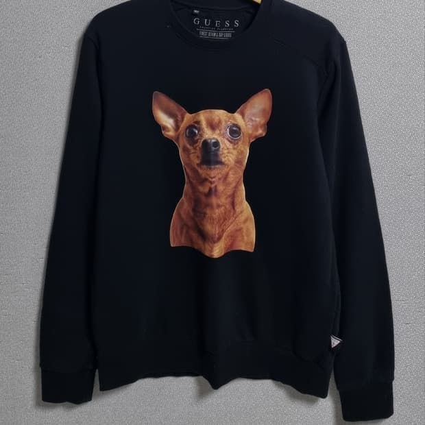 L ) 게스 블랙 치와와 맨투맨