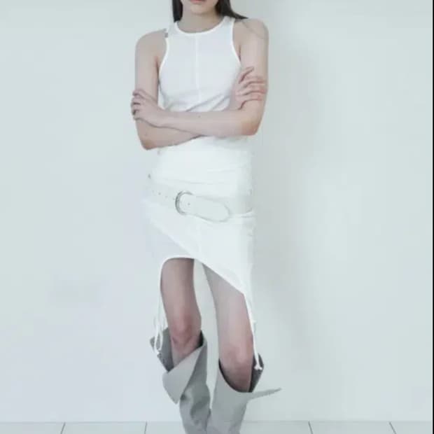 세릭 가터 스커트 탑