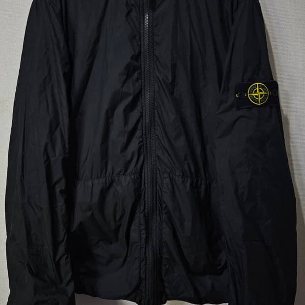 정품 스톤아일랜드 20SS 크링클랩스 바람막이 자켓 105/XL