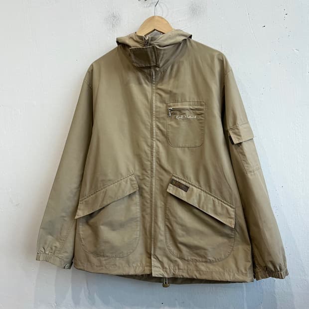 KARL HELMUT 칼헬무트 마운틴 자켓