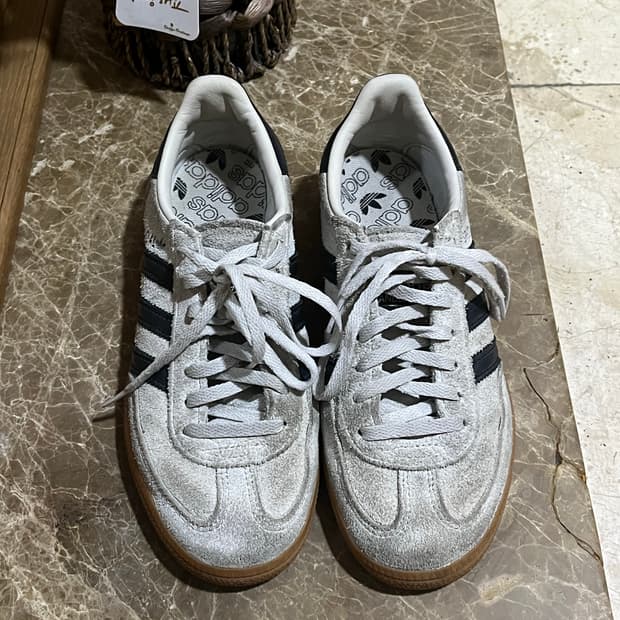 아디다스 스페지알 230