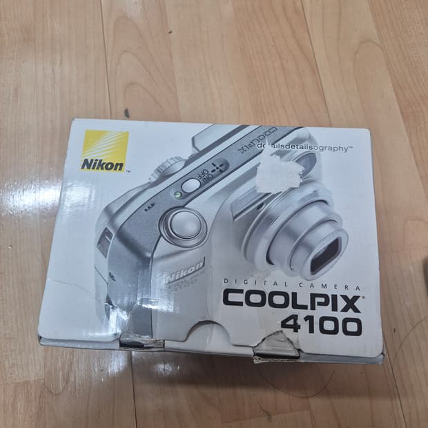 니콘 쿨픽스 4200 풀박스