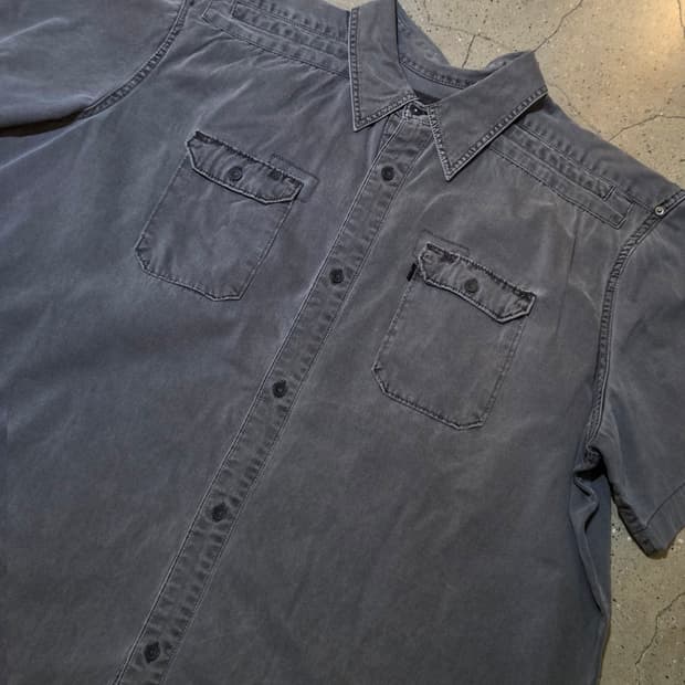Levis 리바이스 흑청 반팔셔츠