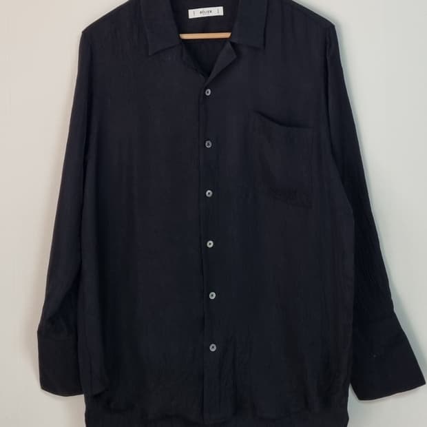 오버핏 S ) 벨리에 블랙 유광 셔츠 (린넨느낌)