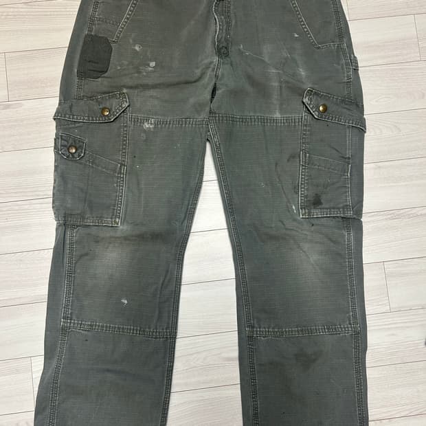 칼하트 페인티드 카고