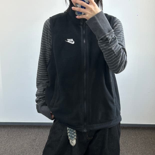 Nike 나이키 블랙 후리스 백 빅스우시 베스트 집업