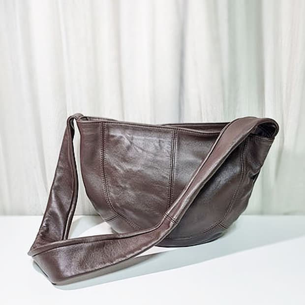 유르트 단 크로스