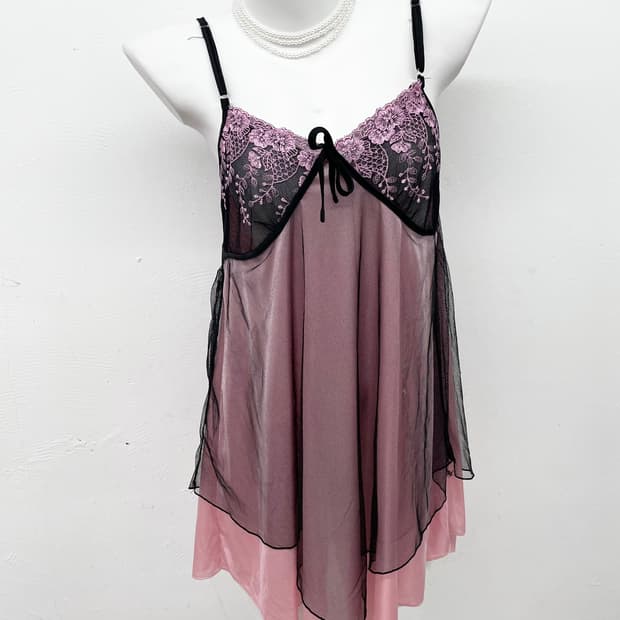 핑크 레이스 자수 슬립