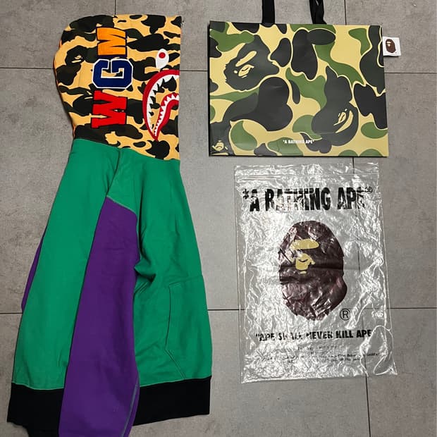 베이프 크레이지 카모 샤크 후드집업 