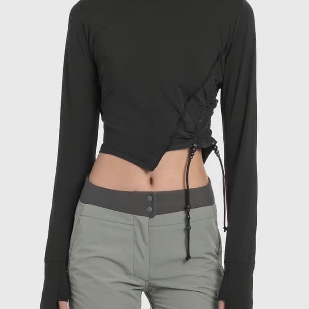 혜인서 트위스트 롱슬리브 탑