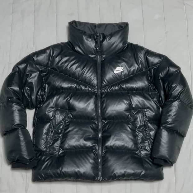 나이키 써마핏 패딩