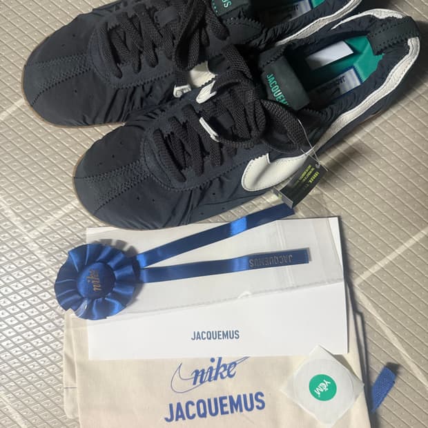 나이키 x 자크뮈스 문 슈 285 ( US W11.5 M10 ) 팝니다