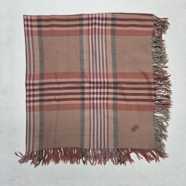 DAKS 닥스 체크 자카드 대형 숄 머플러