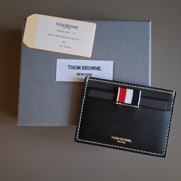 톰브라운 바케타 레더 싱글 카드지갑