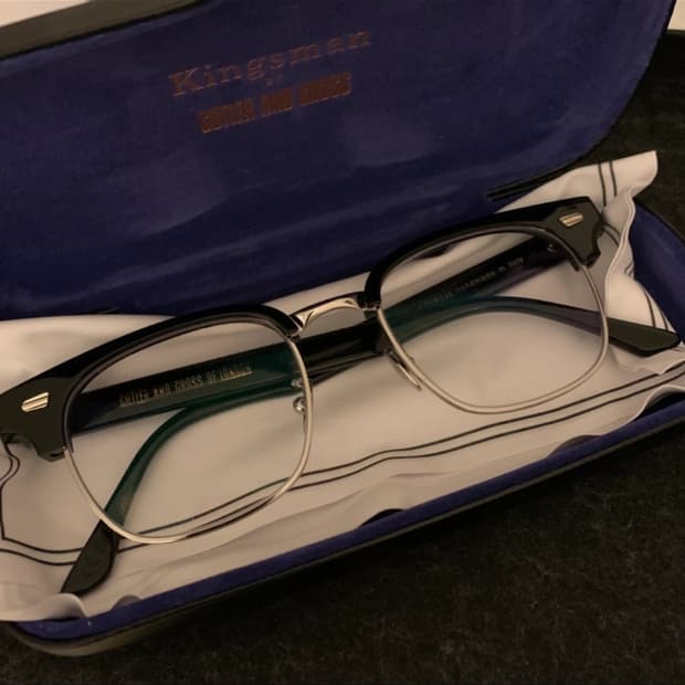 커틀러앤그로스 0755 04 블랙/실버 3회 미만 착용