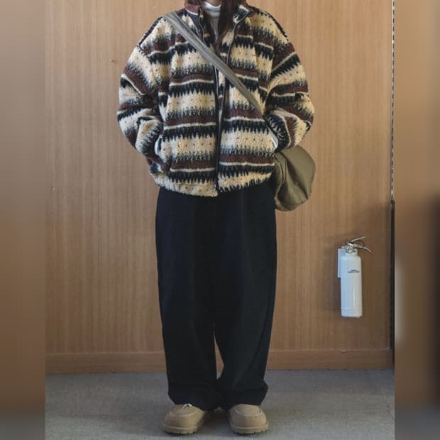 (Free)페이드룸 패턴덤블자켓