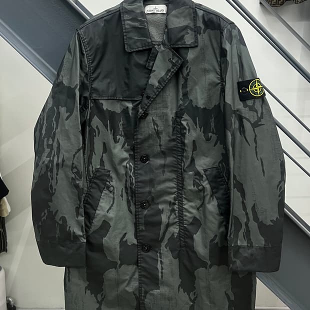 스톤아일랜드 15SS 라소 고마토 리버스 컬러 카모 트렌치 코트