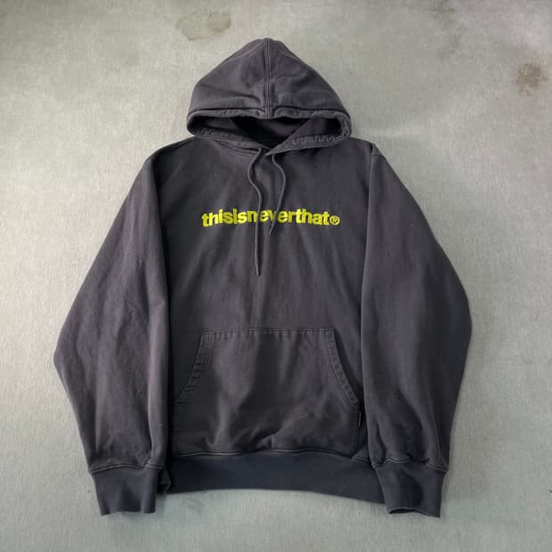 100 디스이즈네버댓 스펠아웃 자수로고 후드티