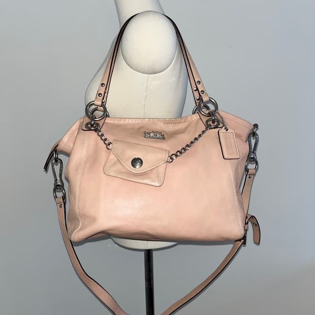 📦Coach babypink shoulder bag