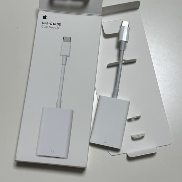 애플 Apple 정품 USB C to SD카드 리더기