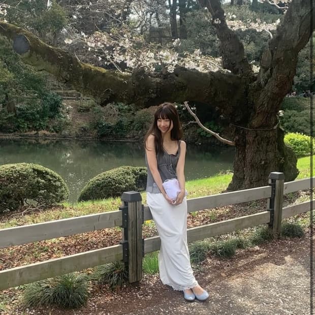 미닛뮤트 CLO SHOULDER PETAL WHITE 새상품