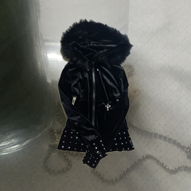 emo 고스 빈티지 스터드 아일렛 블랙 퍼 후드집업