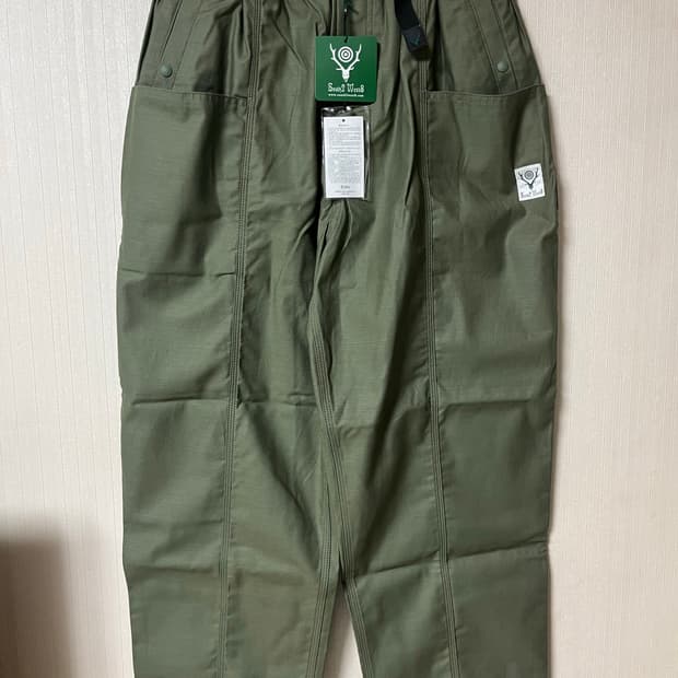 [M] 남이서팔 코티드 백사틴 카고팬츠 올리브