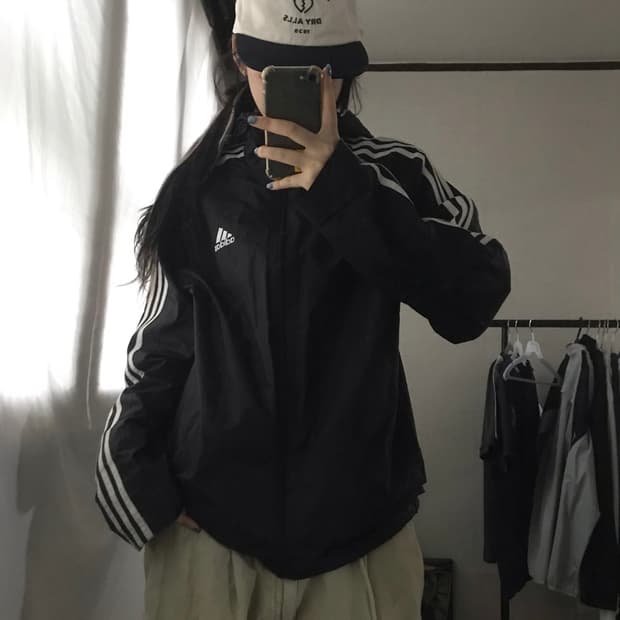 아디다스 블랙 후드 바람막이