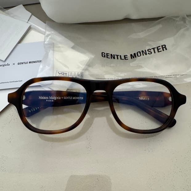 젠틀몬스터 x 메종 마르지엘라 MM113