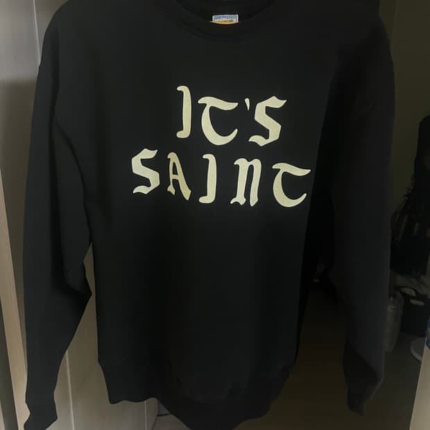세인트미카엘 스웻셔츠 맨투맨 its saint