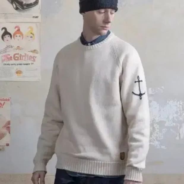 [L] 건지울른스 크루넥 코튼 스웨터 에크루