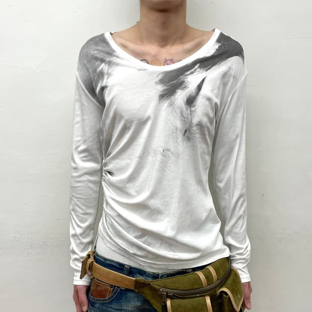 Graphic Shirring Strap White Long Sleeve