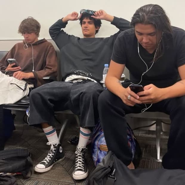 빈티지 블랭크 래글런 크롭 스웻셔츠