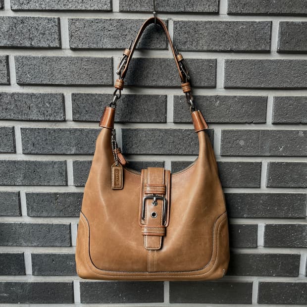 00s Coach 코치 소호 버클백 브라운