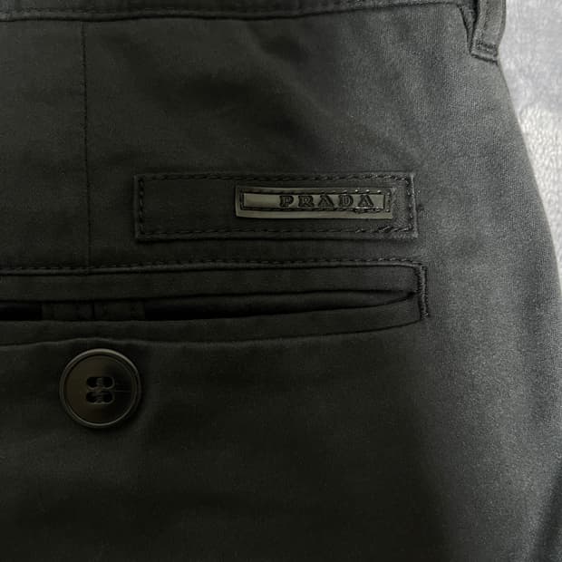 프라다 트라우저